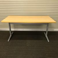 【中古】会議テーブル　パブリック　W1500*D750　木製天板　T字脚　ナチュラル