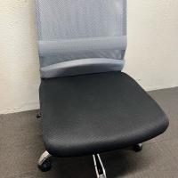 【中古】オフィスチェア　メッシュチェア　ハイバック　メッシュ生地　アッシュグレー