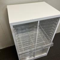 【中古】クリアトレーキャビネット　生興　2列18段浅型　W527*D400*H880