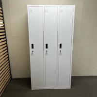 【中古】3人用ロッカー　ノーブランド　更衣用ロッカー　ホワイト