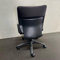 【中古】オフィスチェア　オカムラ　アドフィットチェア　布張り　ブラック