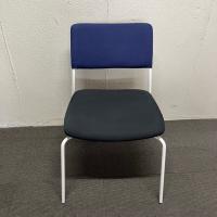 【中古】スタッキングチェア　ノーブランド　ダイニングチェア　ブルー/ブラック