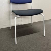 【中古】スタッキングチェア　ノーブランド　ダイニングチェア　ブルー/ブラック