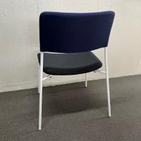 【中古】スタッキングチェア　ノーブランド　ダイニングチェア　ブルー/ブラック