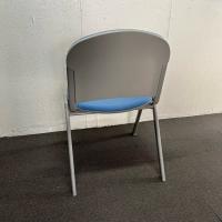 【中古】スタッキングチェア　内田洋行　MX-20　布張り　ブルー