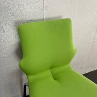 【中古】スタッキングチェア　コンベルサ　ソフトフィットタイプ　キャスター付き　グリーン
