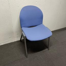 【中古】スタッキングチェア　コクヨ　イクスチェア　布張り　ブルー