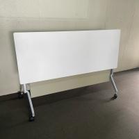 【中古】平行スタックテーブル　リーフライン　コクヨ　W1500*D600　幕板付き　ホワイト