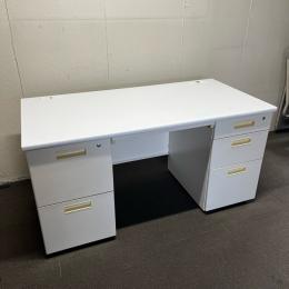 【中古】両袖デスク　ノーブランド　色ヤケあり　鍵無し　W1400*D700　木天板　ホワイト