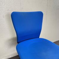 【中古】オフィスチェア　オカムラ　カロッツァチェア　ローバック　布張り　ブルー