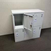 【中古】6人用シューズロッカー　東京鋼器　扉鍵付き　ホワイト