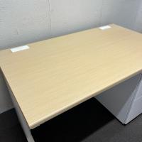 【中古】片袖デスク　オフィスコム　W1200*D700　木天板　ナチュラルホワイト