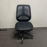 【中古】オフィスチェア　コレガ2　オフィスコム　メッシュ素材　ブラック