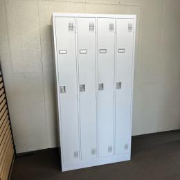 【中古】4人用ロッカー　豊国工業　TLKシリーズ　更衣用ロッカー　ホワイト