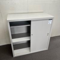 【中古】引き違い書庫　コクヨ　棚2枚　スチール引き違い　ナチュラルグレー