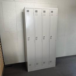 【中古】4人用ロッカー　ダイヤル式　TOYO　更衣用ロッカー　ニューグレー