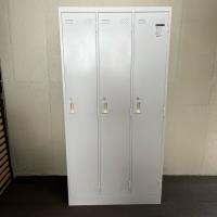 【中古】3人用ロッカー　コクヨ　LKシリーズ　更衣用ロッカー　ホワイト