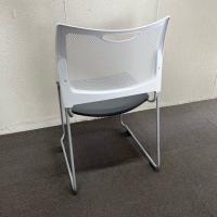 【中古】スタッキングチェア　アイリスチトセ　MCチェア　ホワイト/ダークグレー