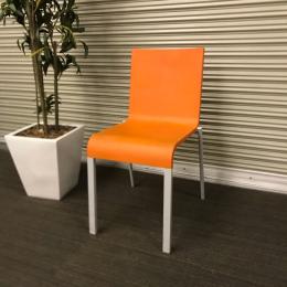 【中古】スタッキングチェア　ヴィトラ　Vitra　.03　ゼロスリー　オレンジ